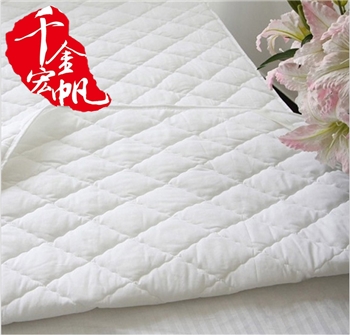 全涤白色柔软磨毛布 内充160g/㎡无胶定型棉保护垫200*120